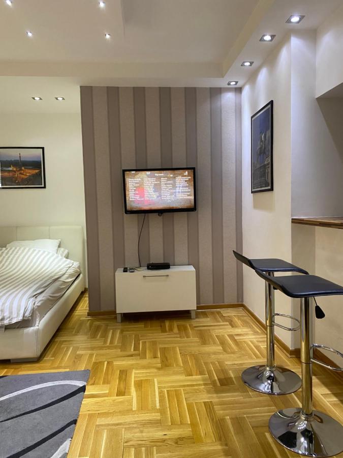 Apartamento Cika Ljuba Belgrado Exterior foto